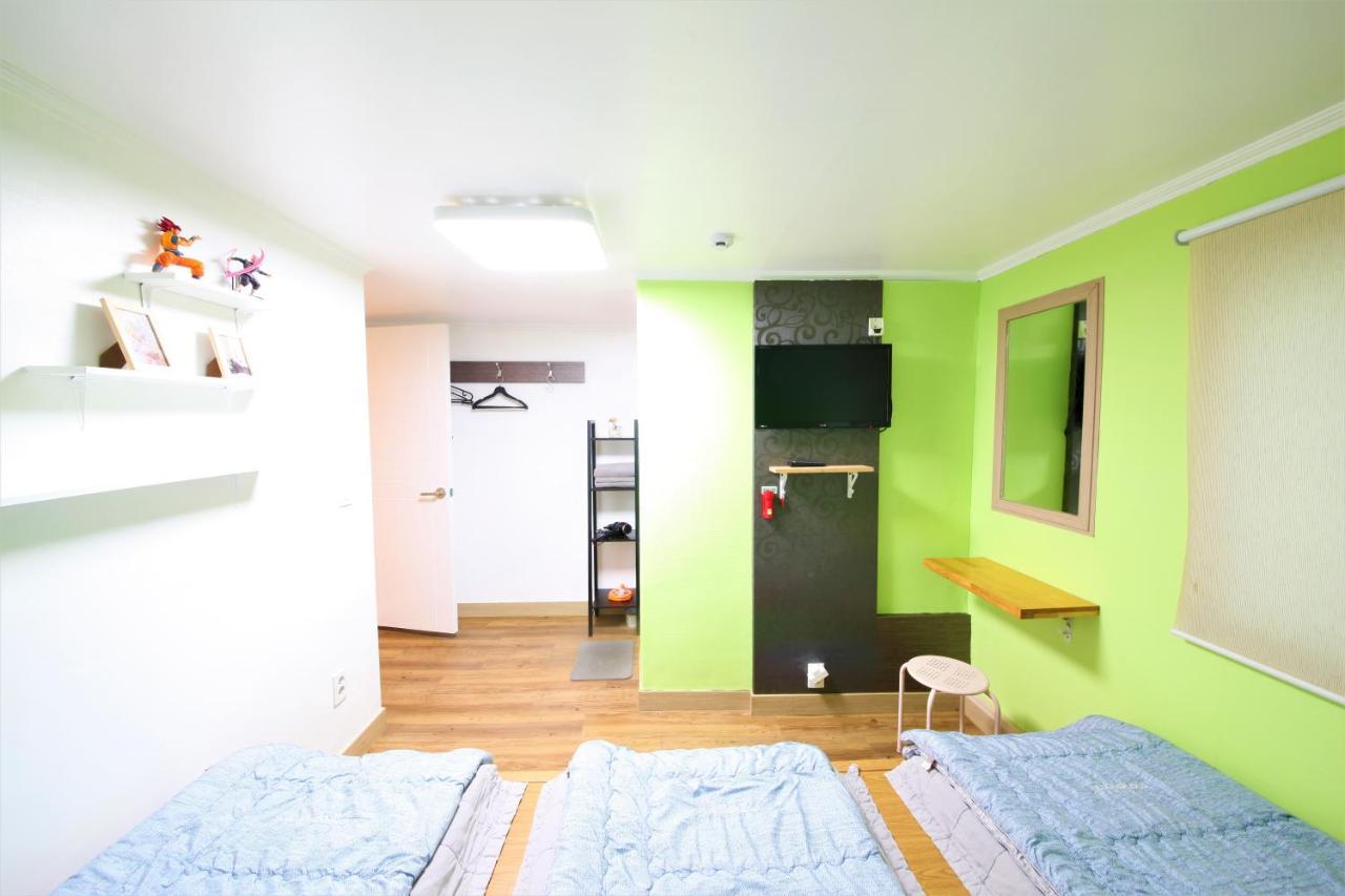 Twin Panda Guesthouse Seoul Exterior photo