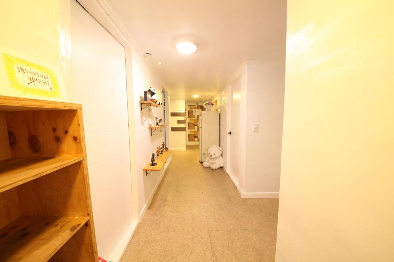Twin Panda Guesthouse Seoul Exterior photo